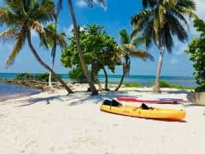 Where to stay in Fort Lauderdale before cruise? Resident's Guide 6 key west from Fort Lauder dale beach at Fort Zachary Taylor