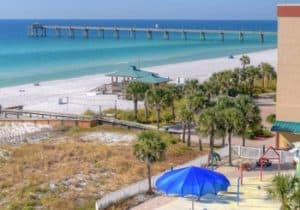 destin beachfront resort for families